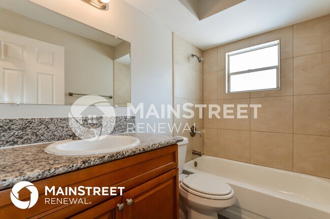 Building Photo - 540 Charles Ave