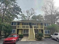 Building Photo - 537 Hart St