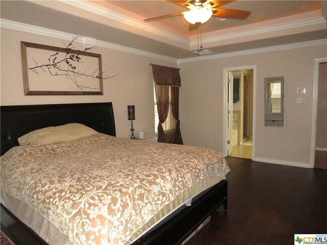 Building Photo - 4705 Bear River Trl