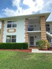 Building Photo - 55+ community 2 BED 2 BATH  in High Point of Fort Pierce