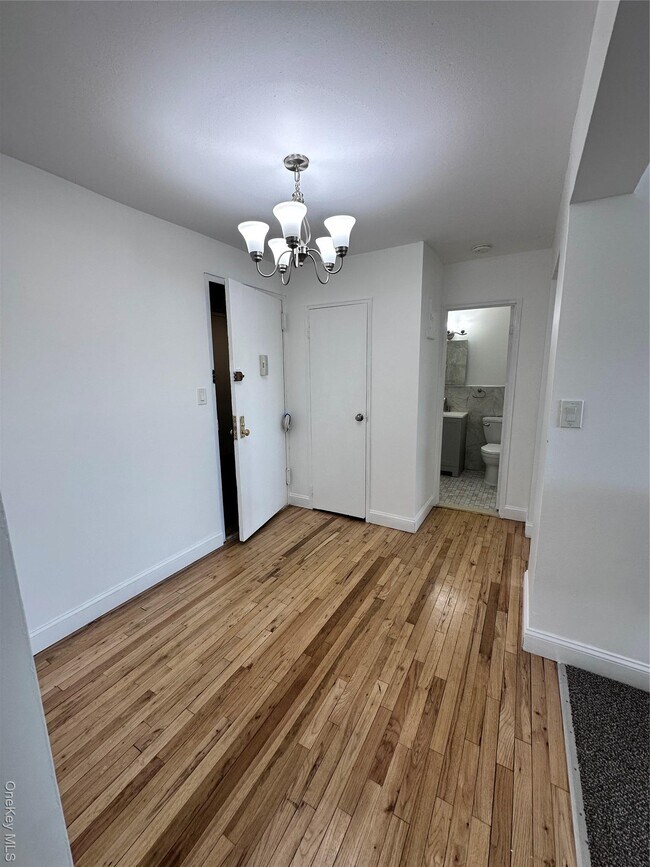 Building Photo - 20 Wendell St