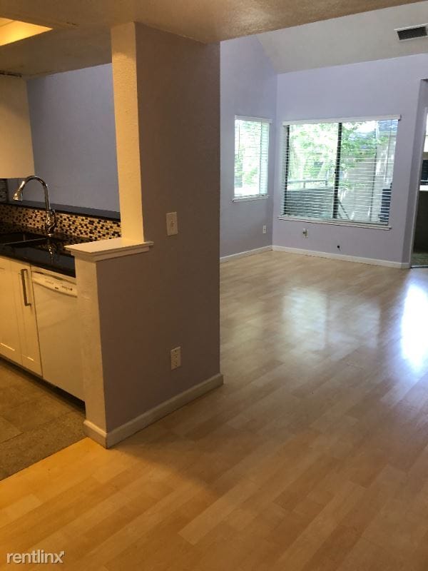 Building Photo - 2 br, 2 bath Condo - 2511 Fulton Square Lane.