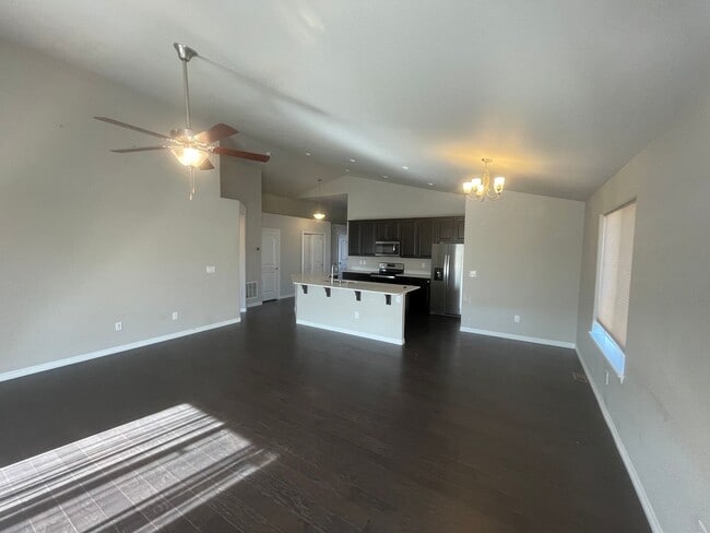 Building Photo - Adorable Lorson Ranch Home