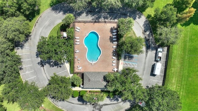 Building Photo - 1220 Priory Cir