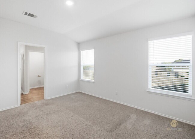 Building Photo - MOVE-IN READY | SOLAR PANELS | GREENBELT | COMMUNITY POOL & SPLASH PAD