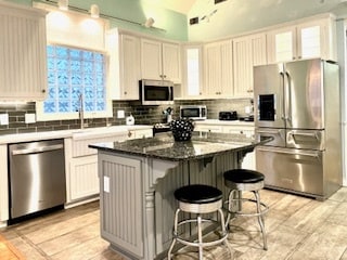 Building Photo - 301 Butler Ave