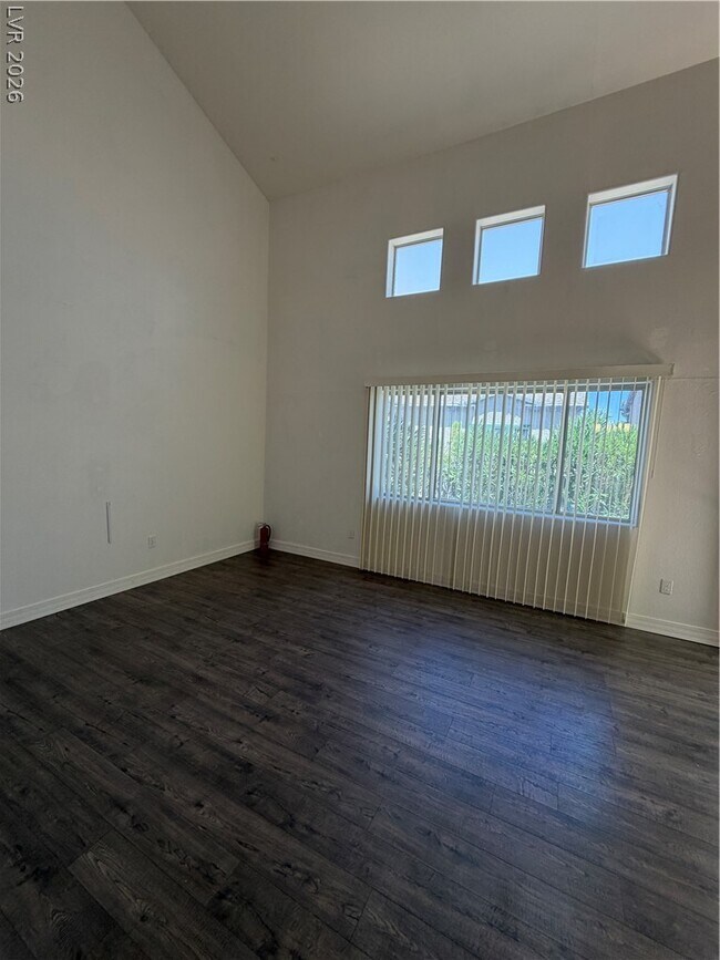 Building Photo - 5264 Sacha Way