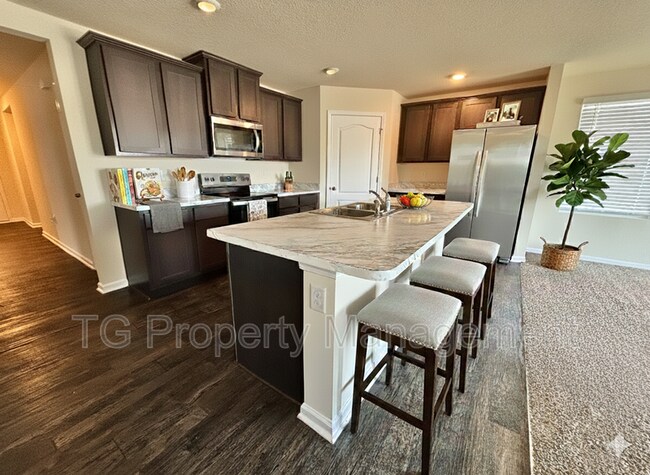 Building Photo - 15668 Palfrey Chase Dr