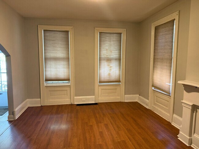 Building Photo - Beautiful Victorian Rowhome with Modern Updates – Available Now!