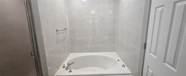 Building Photo - 919 Canton St