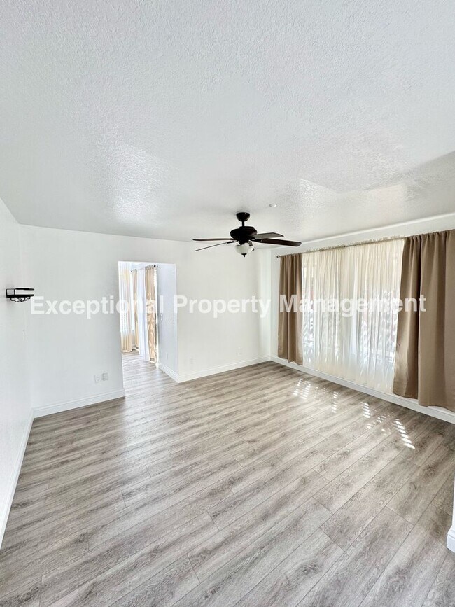 Building Photo - 11748 San Ribas Rd