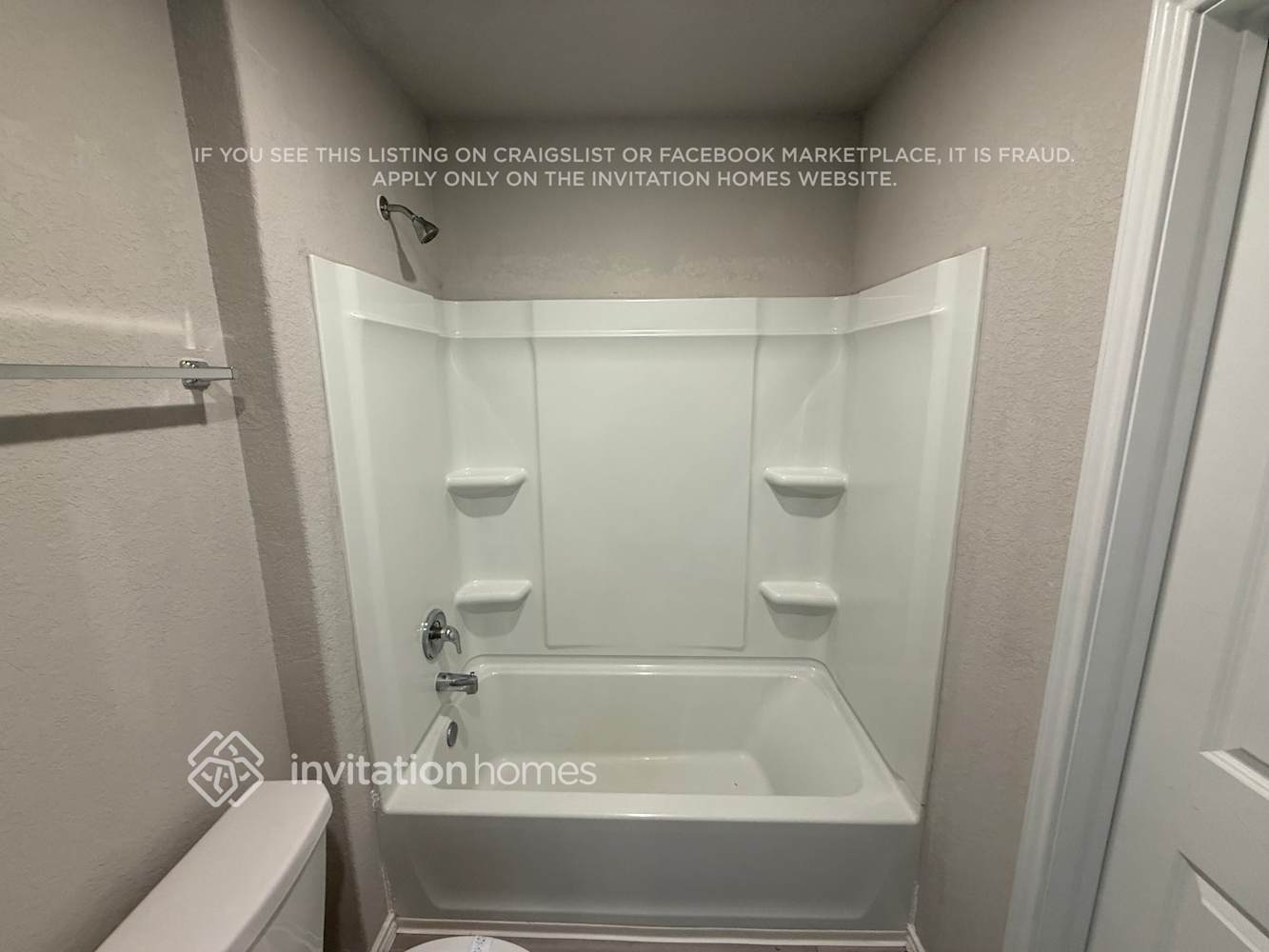 Building Photo - 14539 Southton Pond