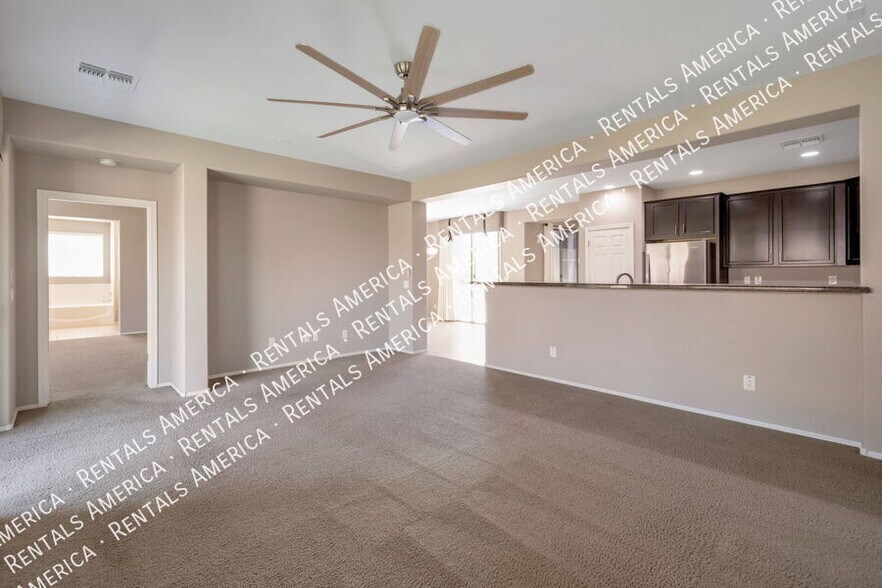 Building Photo - 21442 E Saddle Ct