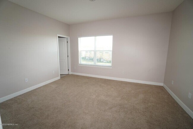 Building Photo - 4314 Ellipse Dr