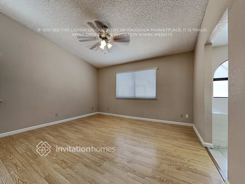 Building Photo - 3121 Autumn Leaf Ct