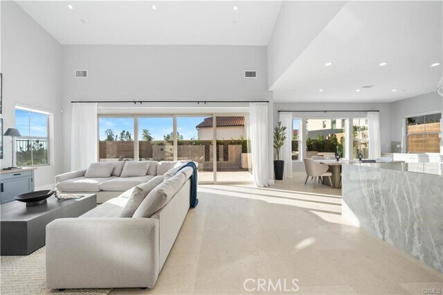 Building Photo - 51 Ruby Hl