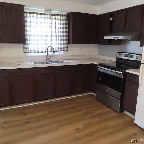 Building Photo - 5265 Jamesville Rd