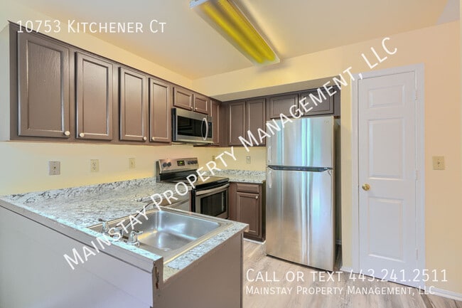Building Photo - 10753 Kitchener Ct