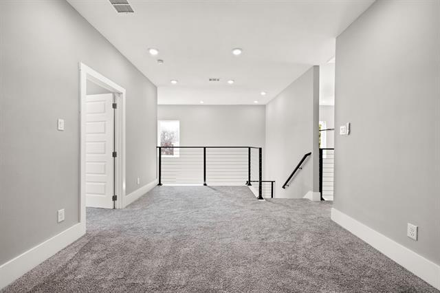 Building Photo - 9020 Creek Run Rd