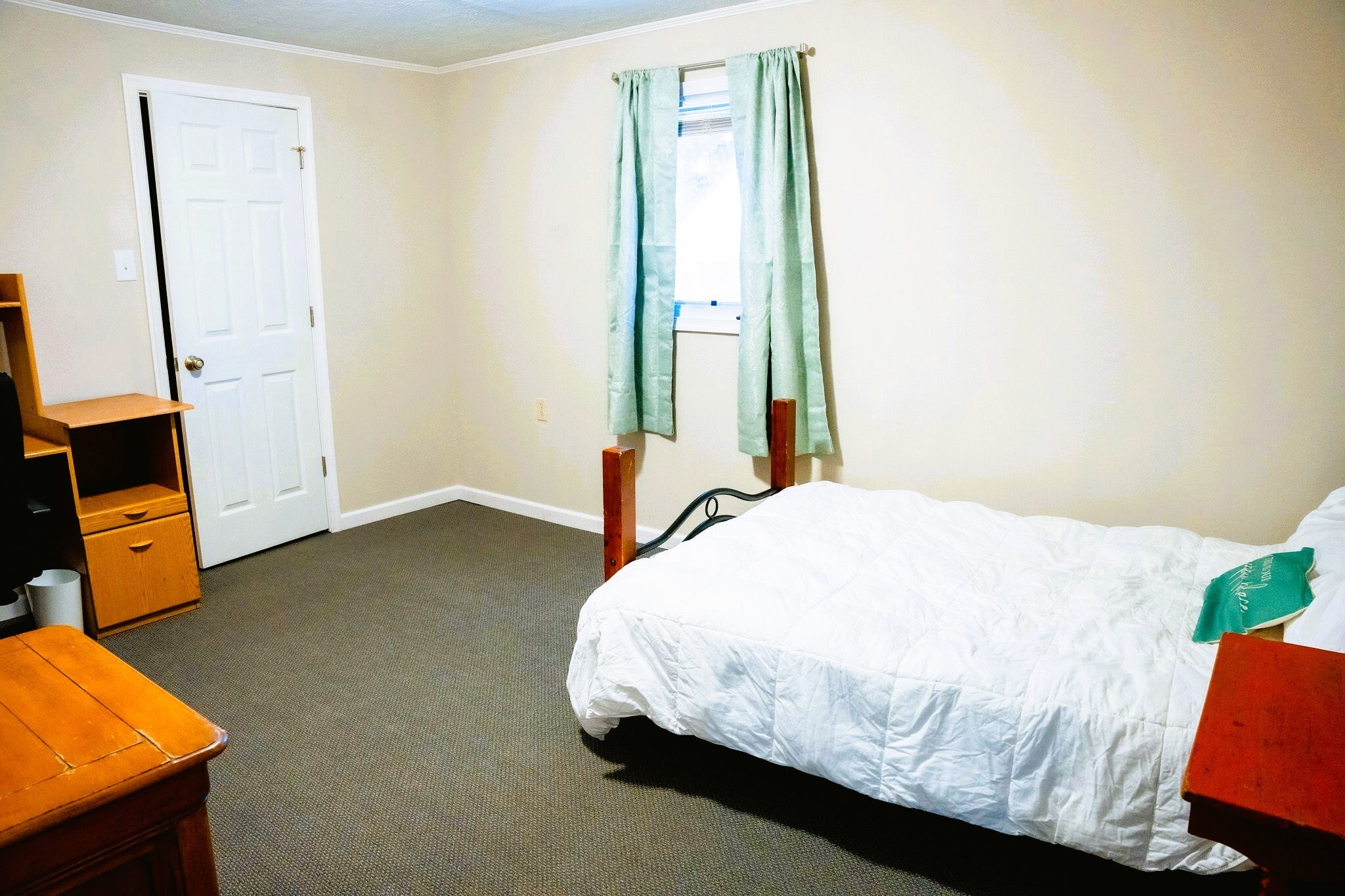 Building Photo - 2368 Bateman Bridge Rd