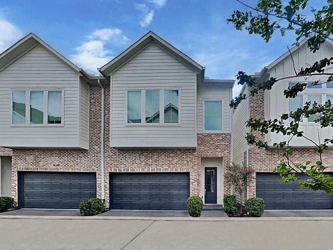 Primary Photo - 6347 Paddington Bnd Dr