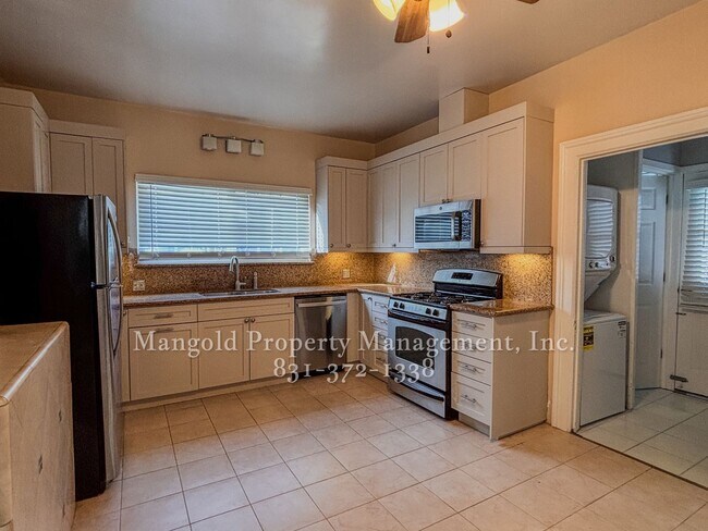 Building Photo - $1,000 Move In Special - Beautiful three-bedroom two-bath home located in Monterey!