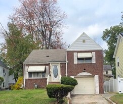 Building Photo - 277 Bernard Ter