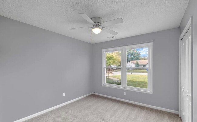 Building Photo - 2456 Saddleridge Dr