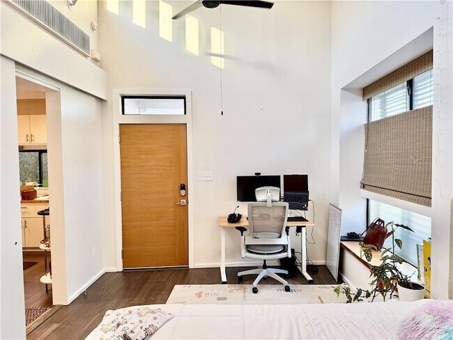 Building Photo - 2849 Danneel St