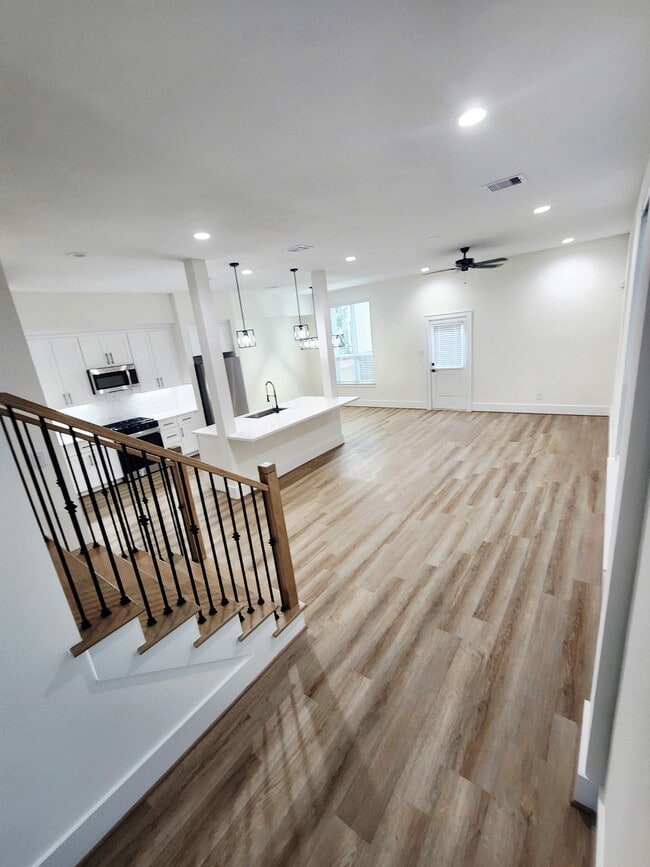 Building Photo - 1807 Palmetto Landing Dr