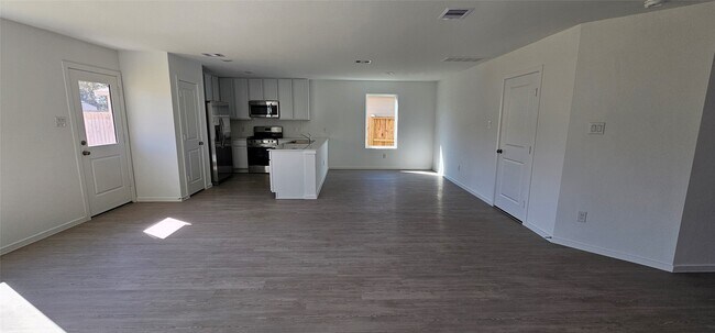 Building Photo - 21310 Offida Ln