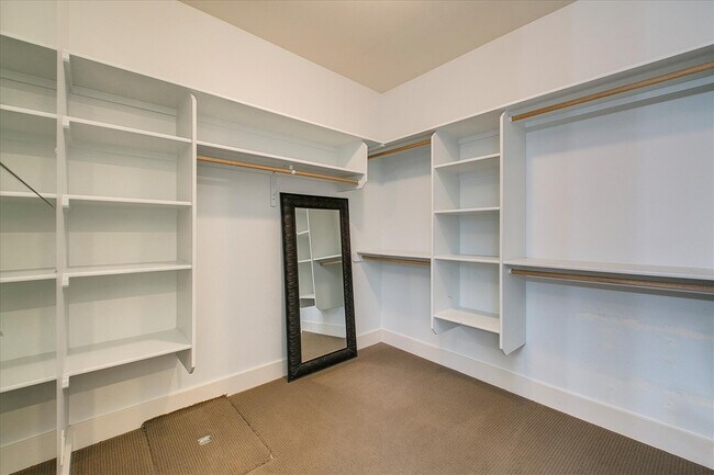 Building Photo - Beautiful Home In Hidden Springs