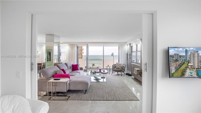 Building Photo - 1920 S Ocean Dr