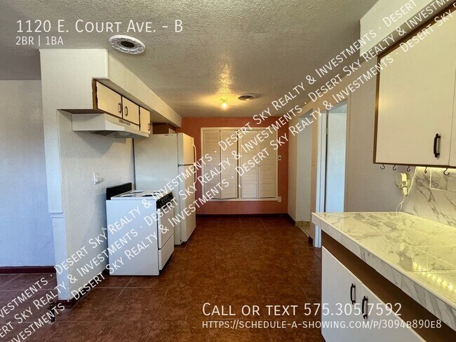 Building Photo - 1120 E Court Ave