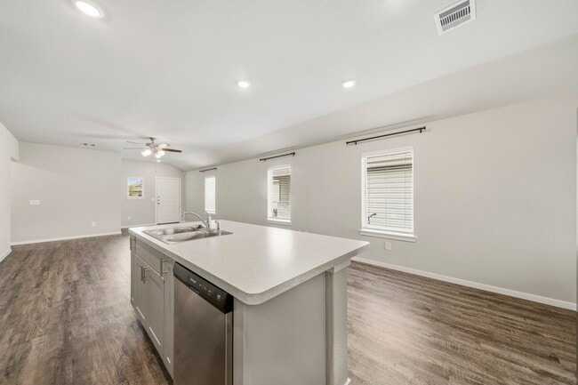 Building Photo - 21707 Cottonwood Mdws Trl