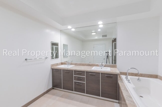 Building Photo - me 3-Bedroom Condo for Rent – Spacious, Modern & Centrally Located!