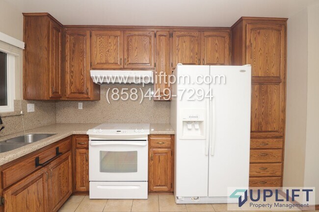 Building Photo - Stunning Home in Granite Hills! 4 Bed 2.5 ...