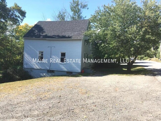 Building Photo - 35a Coldbrook Rd