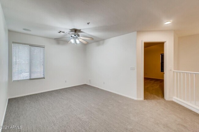 Building Photo - 10310 E Le Marche Dr