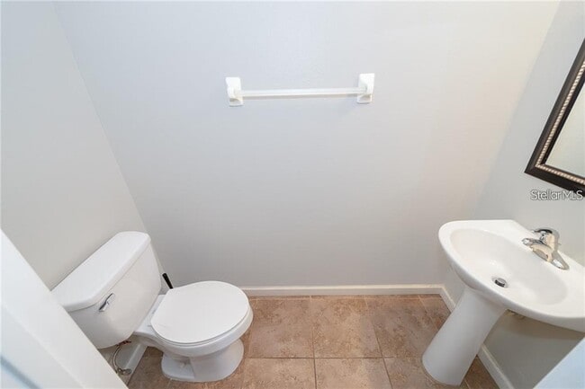 Building Photo - 833 Park Grove Ct
