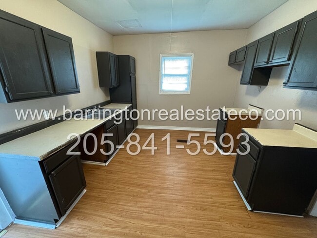 Building Photo - 3314 Avenue E