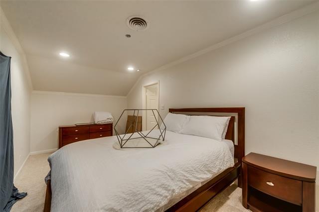 Building Photo - 3224 Preston Hollow Rd