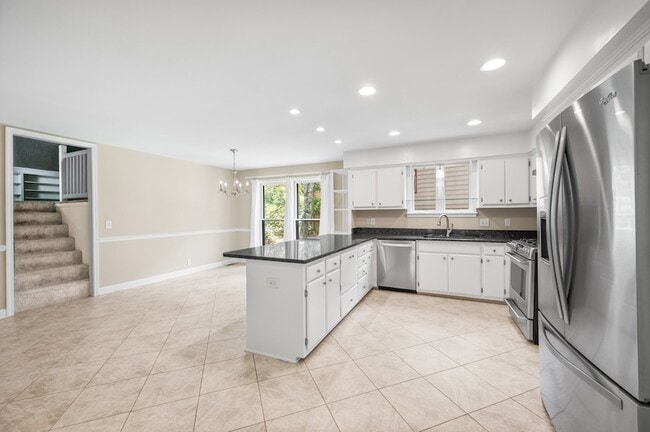 Building Photo - 5116 Prince Phillip Cove