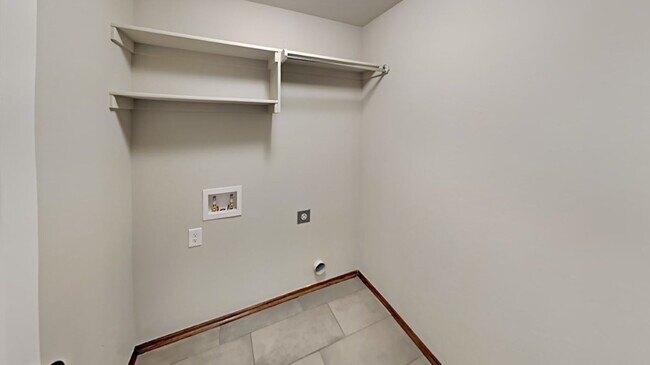 Building Photo - Spectacular 4 Bedroom 2 Bath Home in Piedmont Schools- Neighborhood Park