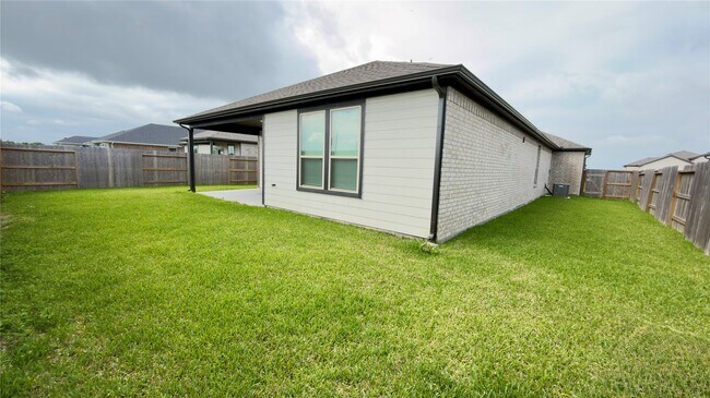 Building Photo - 7123 Glennwick Grv Ln