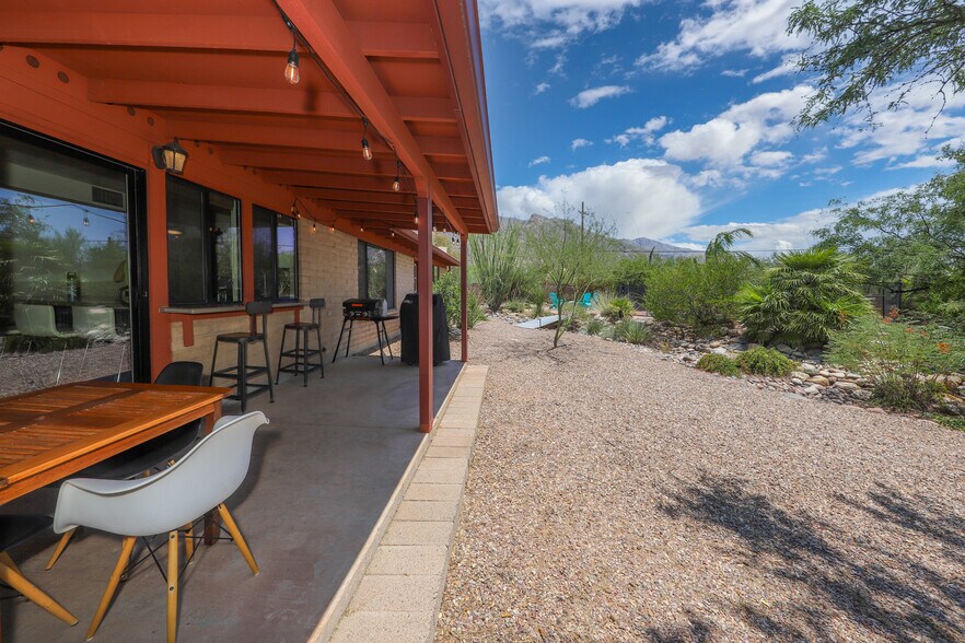Building Photo - 6532 N Burro Creek Pl