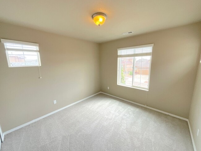 Building Photo - 4 Bedroom Home Available Near Marksheffel ...