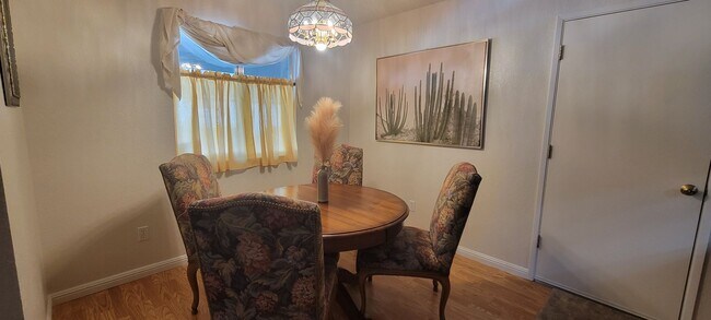 Building Photo - Low Maintenance Lifestyle Near Sacramento River Trail