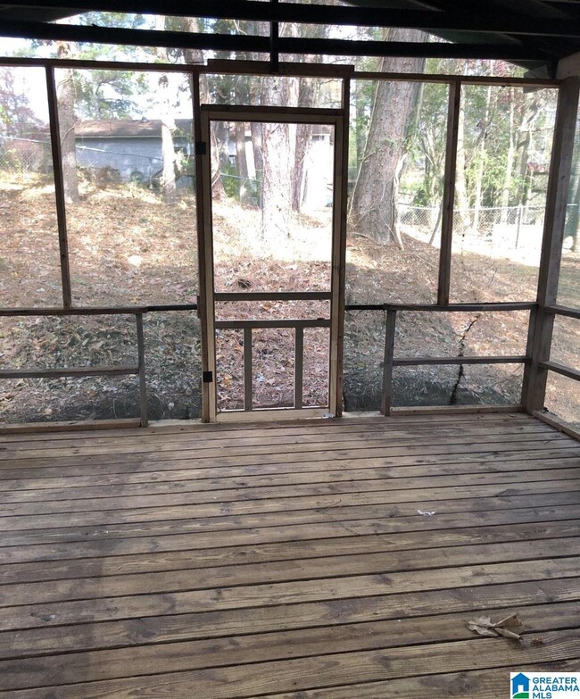 Building Photo - 2413 Pentland Dr