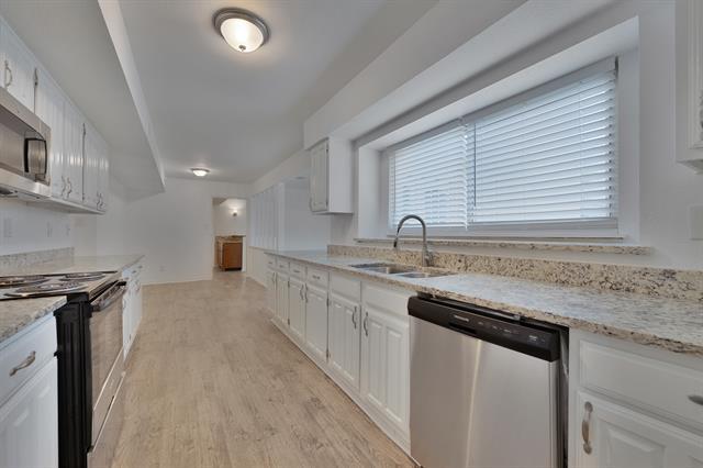 Building Photo - 2905 Joymeadow Dr